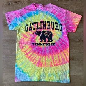 Vintage Gatlinburg Tennessee Bear Tie Dye Colorful T Shirt Made In USA Size S